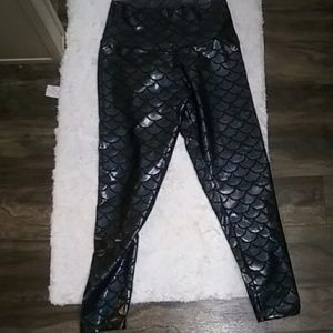 Abs2Bfitness Mermaid print leggings